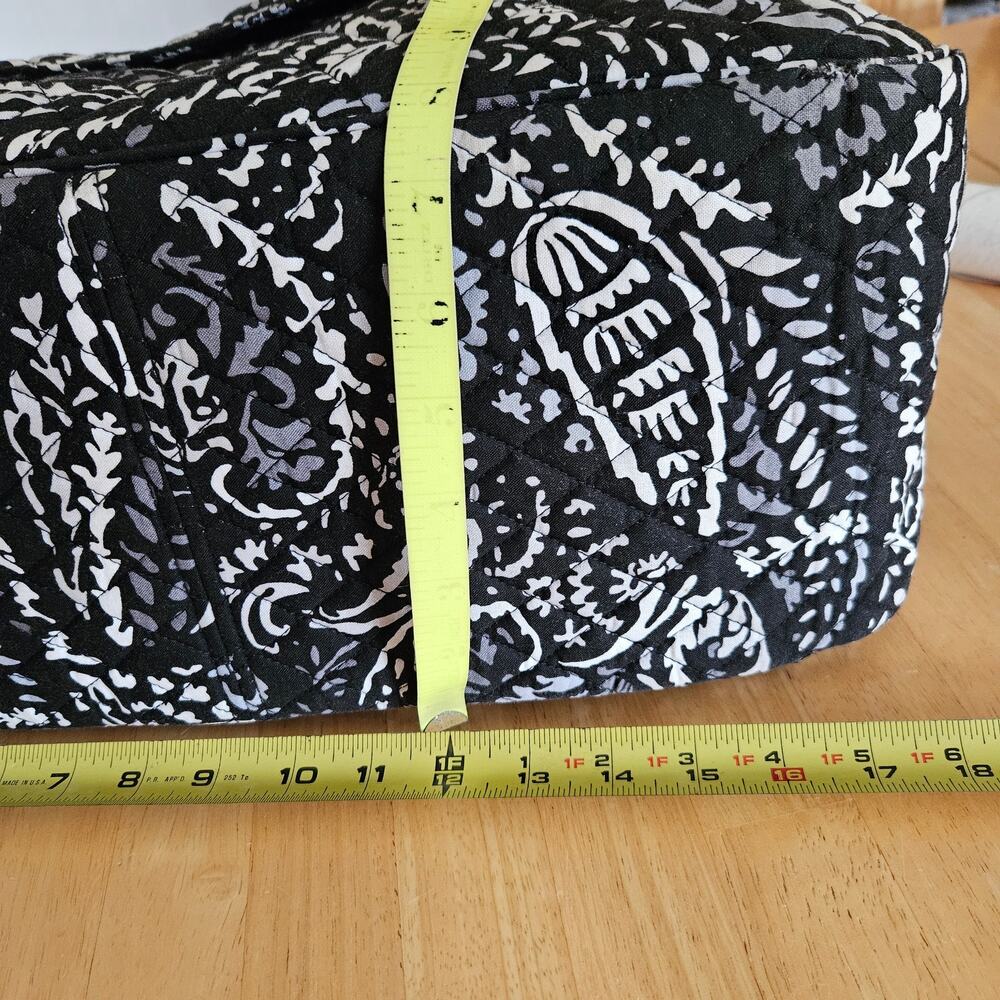 Vera Bradley Medium Traveler Duffle Bag in Paisley Noir - Picture 8 of 13